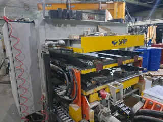 Линия производства сендвич панелей ппу