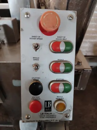 Пельменный аппарат RC 320 LB ITALIA
