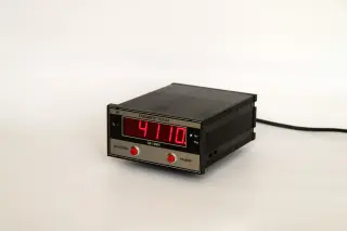 ТАХОМЕТР ЭЛЕКТРОННЫЙ ЦИФРОВОЙ ТСП-04