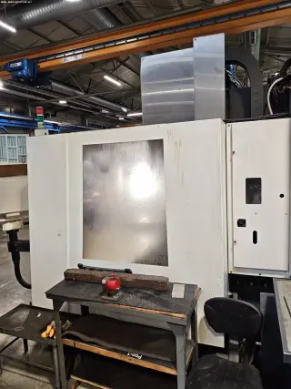 Обрабатывающий центр с ЧПУ MIKRON VCE 1000X PRO