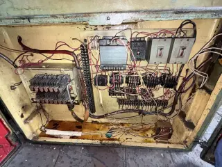 Зубозакругляющий полуавтомат 5А580