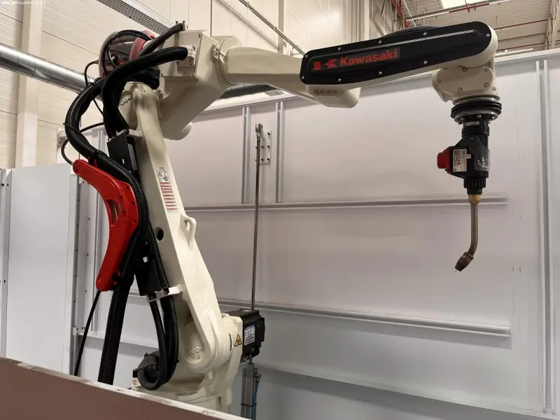 Роботизированный сварочной ячейки KAWASAKI BA006L-A
