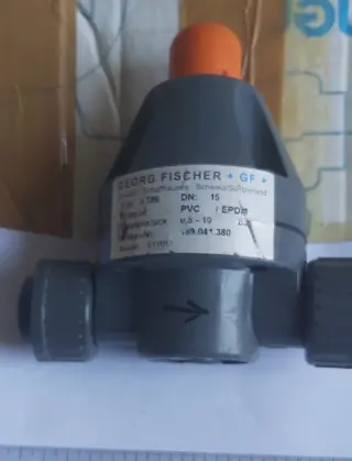 Клапан поддержания давления +GF+, PVC/EPDM, ТИП V 186, DN15)