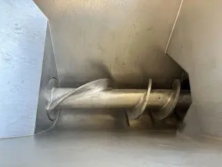 Волчок мясорубка WOLFKING C-250 UNI