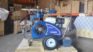 окрасочный агрегат RHINO 12000 G с бензиновый двигателем