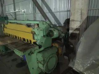Гильотина НД3318Г 6,3Х2000 мм