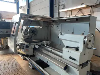 Токарный станок, с режимом (функцией) самообучения WEILER - E 110 / 2000