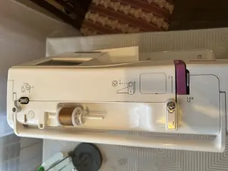 Вышивальная машина Janome Memory Craft 350e