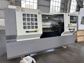 Токарный станок с ЧПУ CK6150