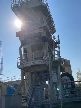 Мобильный асфальтный завод Intrame UM260 (260 т/ч) 2000 г.в