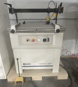 Сверлильно-присадочный станок SCM Minimax Advance 21