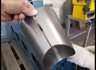 Вальцовочный станок