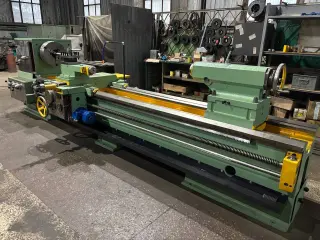Станок токарно-винторезный 16К40Ф101 (ДИП 400)