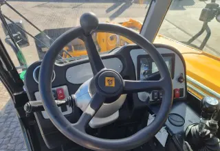 Телескопический погрузчик JCB 530-70