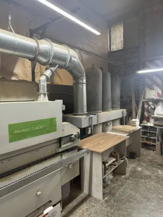 Кромкооблицовочный станок Biesse Akron 1400
