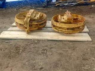 Колесо натяжное ленивец ЧТЗ Т-130, Т-170, Б-10, Б-10М