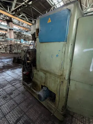 Зубофрезерный станок 5Б312 505