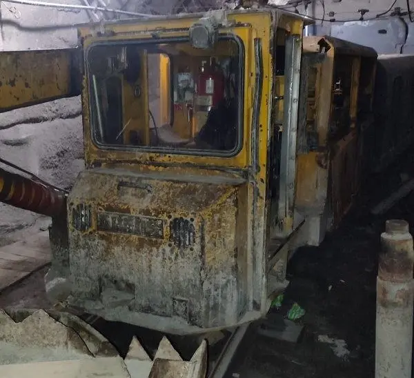 Машина KRF для зачистки водоотливных канавок (Борт – 19-02)