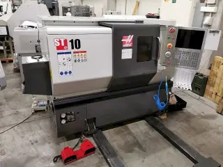 Токарно-револьверный станок Haas ST-10