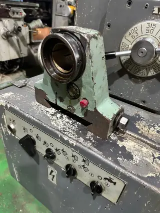 Широкоуниверсальный фрезерный станок 6р81ш