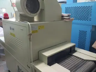 УФ Конвейер