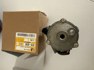 Топливоподкачивающий насос Caterpillar