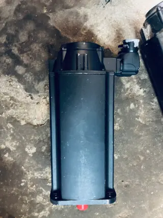 Серво мотор Rexroth MNR R911316056