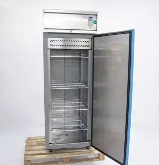 Шкаф холодильный Emmepi FRM7 1P
