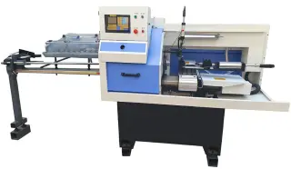 Токарный станок с ЧПУ по дереву для небольших деталей HOLZMATIC 25D40K