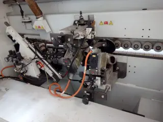 Кромкооблицовочный станок Brandt KDF630