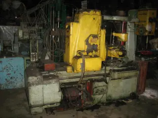Станок зубофрезерный 5Д32