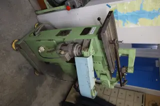 Станок копировально-фрезерный 6Г463