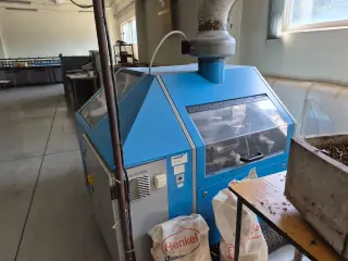 КБС Muller Martini Amigo Plus,2004 г.в., 4 каретки