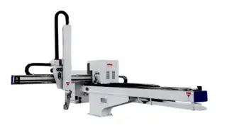 Робот для снятия готово продукции BOW-S3-1400, ТПА 550-750т