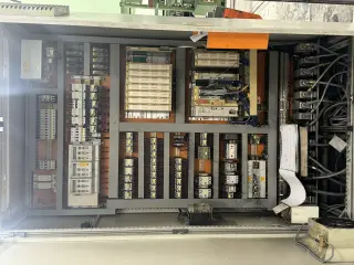 ARKU листоправильный станок Model RM 3025 / 4/21