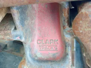 Гусеницы ЛЗК Clark Tracks 710-26.5