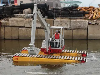 Понтоны для миниэкскаватора или земснаряда