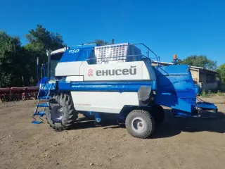 Комбайн кзк Енисей 950