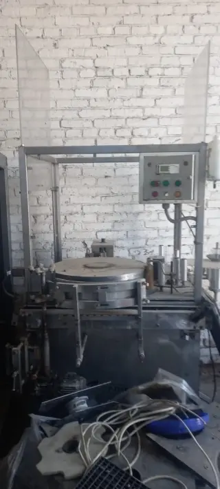 Этикетровочная машина