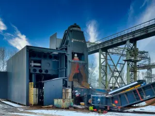 Пресс ножницы SH3L-1500 (3 камеры предварительного прессования)