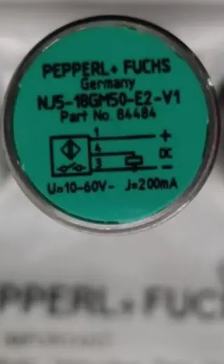 NJ5-18GM50-E2-V1 Pepperl + Fuchs Индуктивный датчик диаметр 18 мм