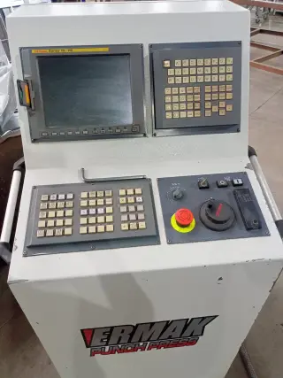 Ermaksan Координатно-Пробивной станок