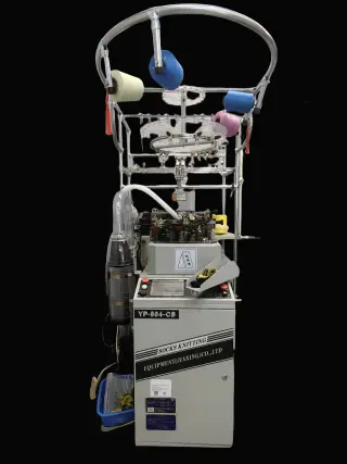 Одноцилиндровая высокопроизводительная чулочно-носочная машина A-TEX модель YP504U