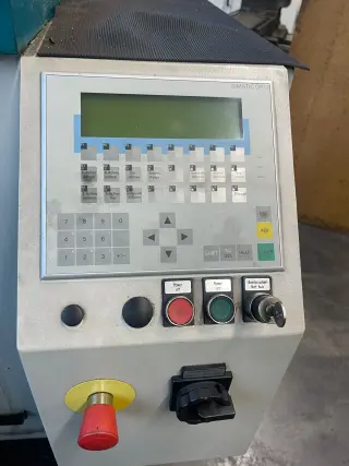 Протяжной станок Leistritz - 32-400 NC MACH-ID 8513 Производитель: Leistritz Тип: 32-400 NC Контроль: Siemens SIMATEC Год выпуска: 2006