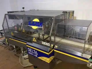 горизонтальная упаковочная машина (флоу-пак) ILAPAK DELTA 3000 TDR B DX
