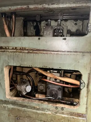 Зубофрезерный станок АВС В12