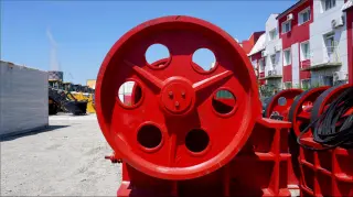 Щековая дробилка PE 400x600