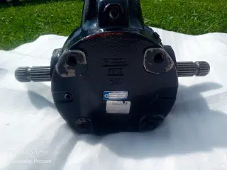 Угловой редуктор S2155065020