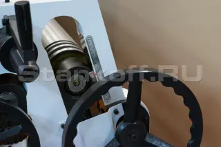 Электромеханический вальцовочный станок ESR-1550х3.5