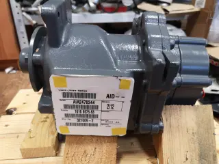 Винтовой блок Atlas Copco 1616657583